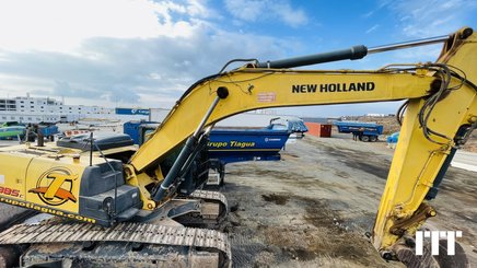 Crawler excavator New Holland E385 BEH - 5