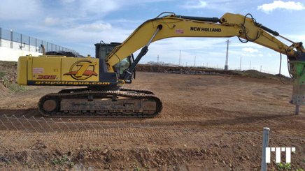 Crawler excavator New Holland E385 BEH - 11