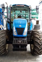 Farm tractor New Holland T5.115 DC 1.5 - 3
