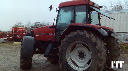 Farm tractor Case MX 120 - 1