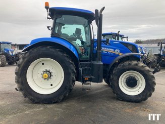 Farm tractor New Holland T7.230 - 3