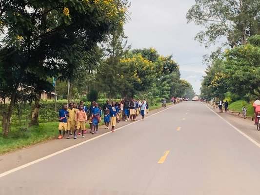 ITT Ruanda alumnos