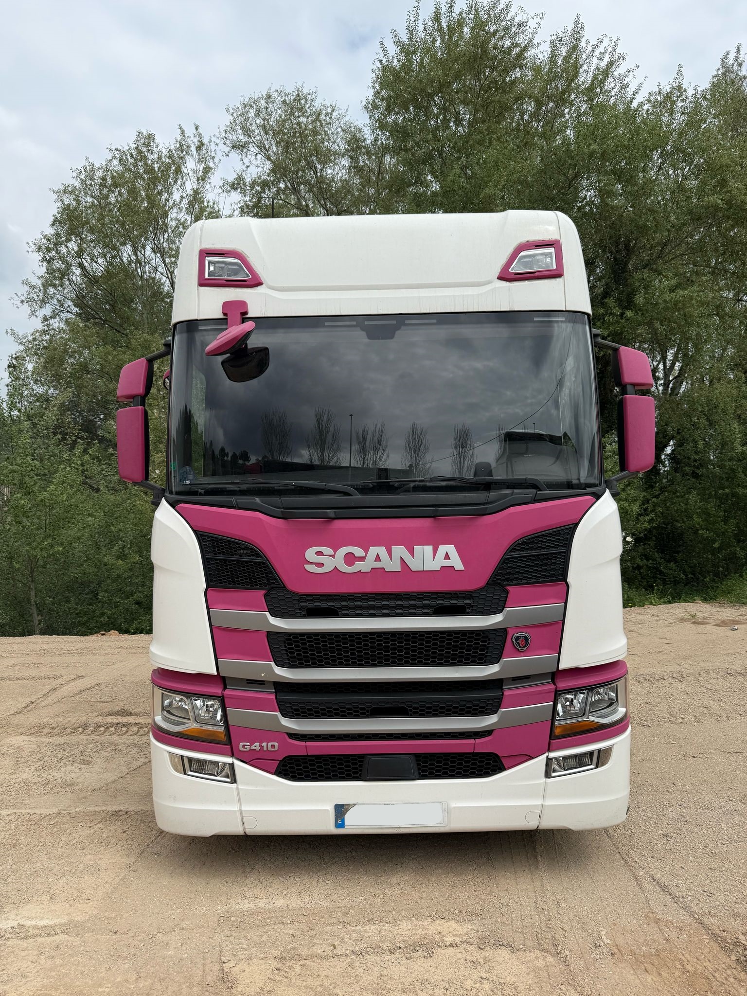 Cabeza tractora Scania G410 de GNC
